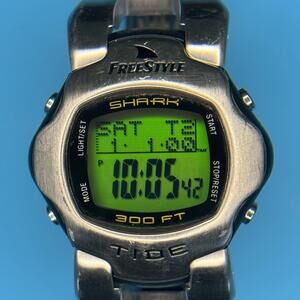 NEW Freestyle Mens Tide SHARK Watch. Measures High And Low Tides